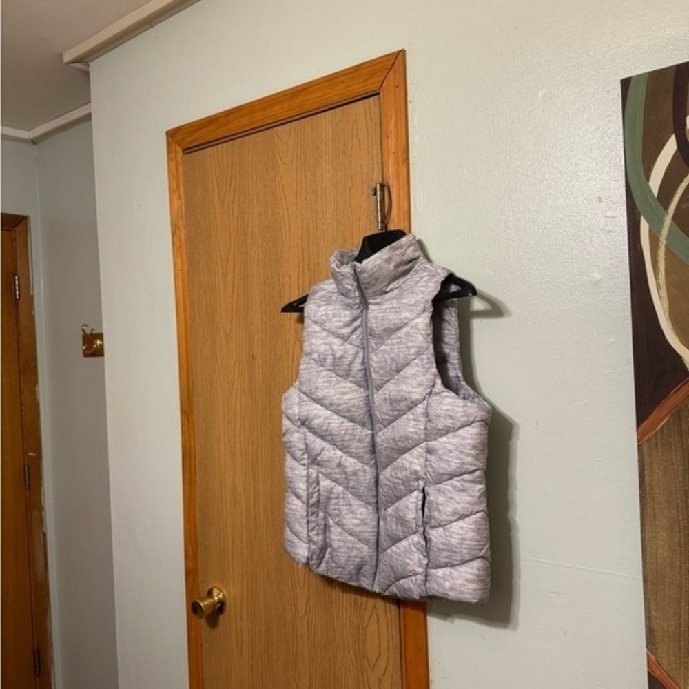 So Large Gray Full-Zip Puffer Vest - EUC